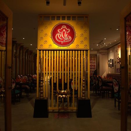 Holywater Hotel By Ganga Kinare #150 Mts From Ganga Ghat Rishīkesh 외부 사진