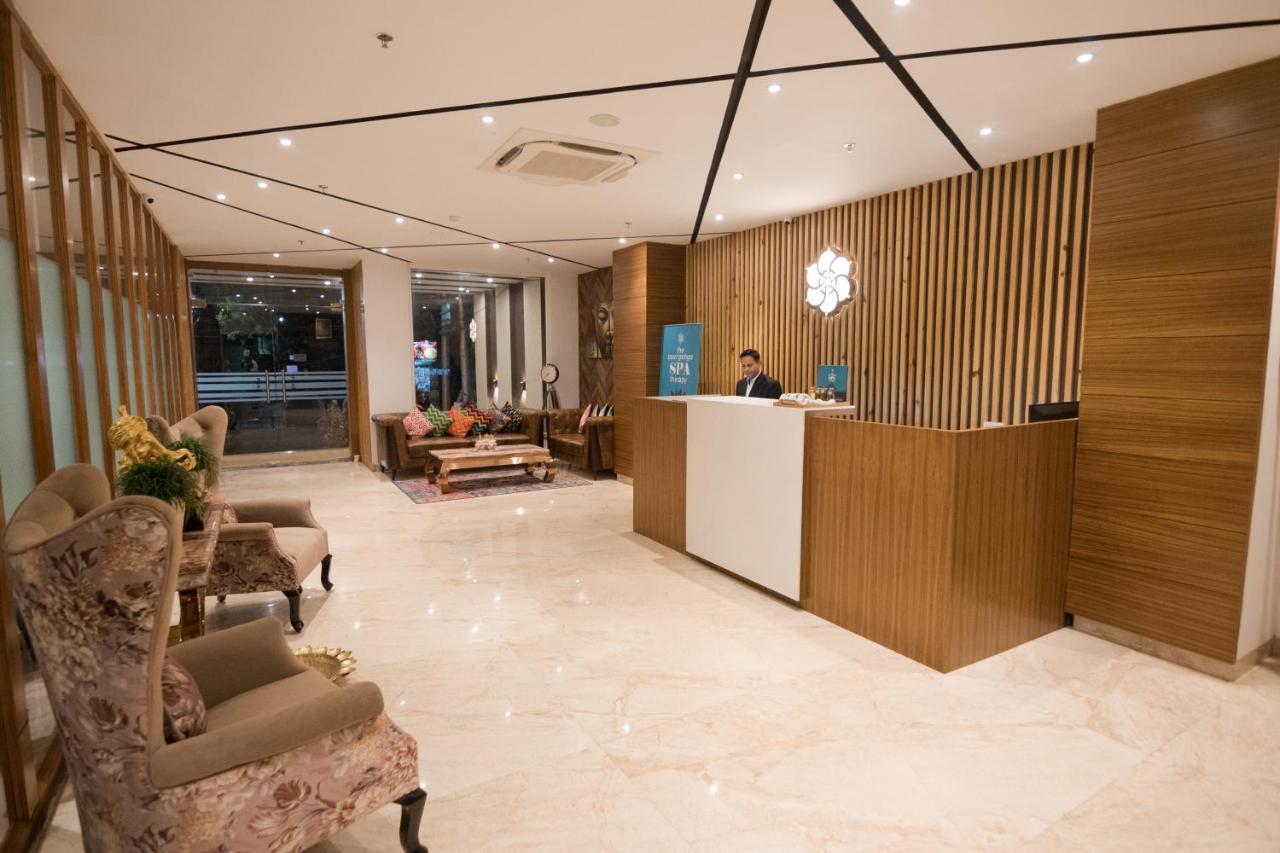 Holywater Hotel By Ganga Kinare #150 Mts From Ganga Ghat Rishīkesh 외부 사진